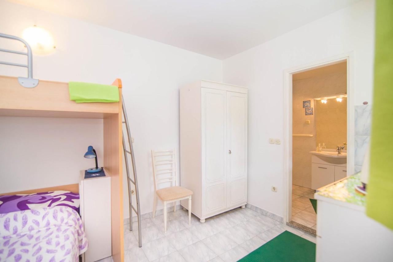 Apartments Mili 732 Makarska Kültér fotó